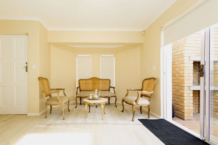 2 Bedroom Property for Sale in Sonstraal Heights Western Cape